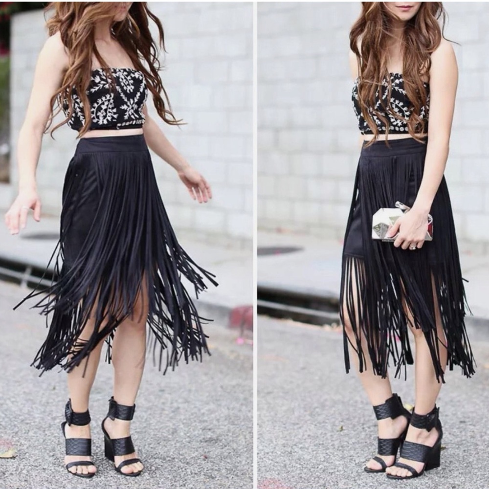 BLOGGER FAVE Zara Suede flapper skirt / fringe skirt - Picture 6 of 12
